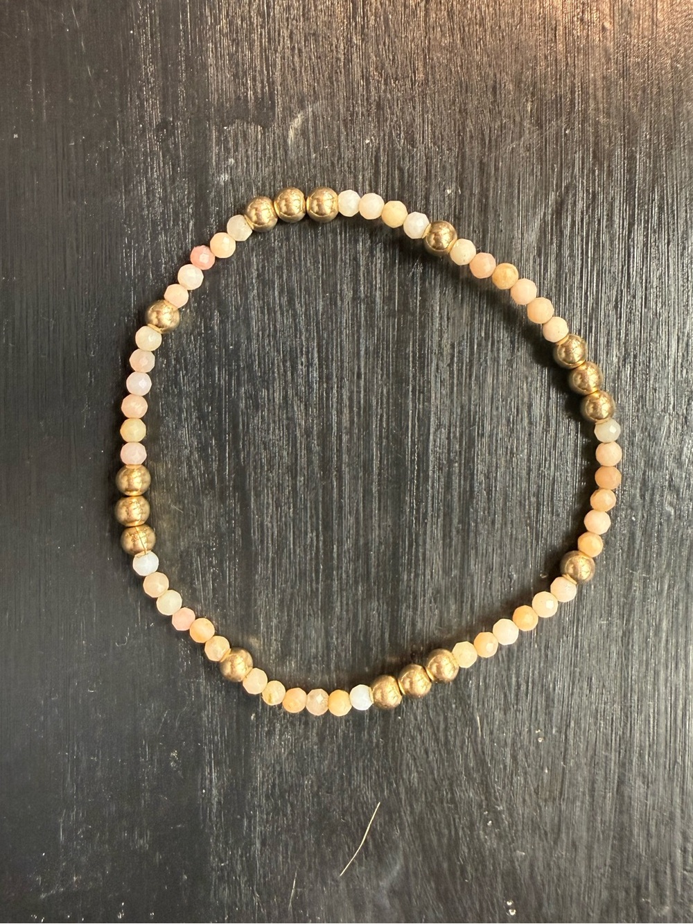 Gold and Peach Beaded Stretch Bracelet — Women's Fashion Bracelet